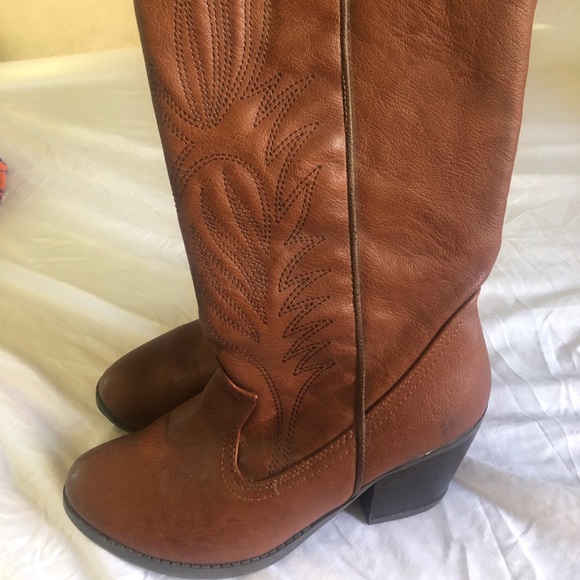 Western boots - Picture 3 of 3
